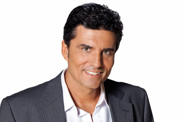 BlogRumoreS's tweet photo. Diego Olivera, en pruebas para integrarse al elenco de #SiempreContigo, versión mexicana de la telenovela chilena #TeDoyLaVida. https://t.co/WnnoV8tqld
