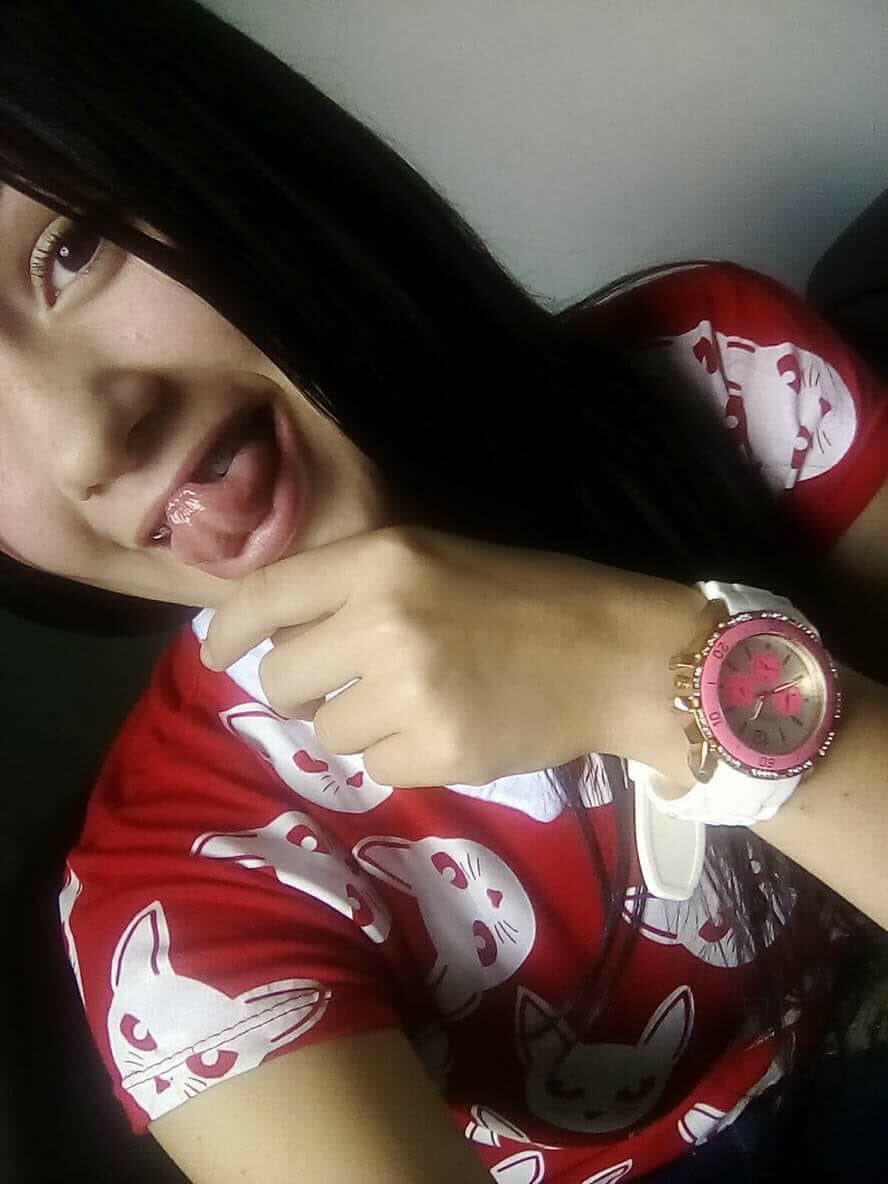 ReginaRegina50's tweet photo. 😍🎶 ya no quiero putas pa' pasar el rato🎶👽 https://t.co/H6ntR3iYE1