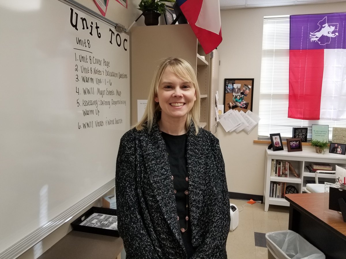 Way to go,  @MrsMac_USHist  on your Google Level 1 Certification!  #whywisd #RoosLearn