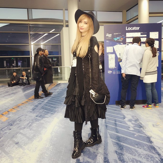 Had a blast at #NAMM2018 🤘🖤🤘 https://t.co/XOBFKsoJX6<a href="/tag/namm2018"class="tags">#NAMM2018</a>