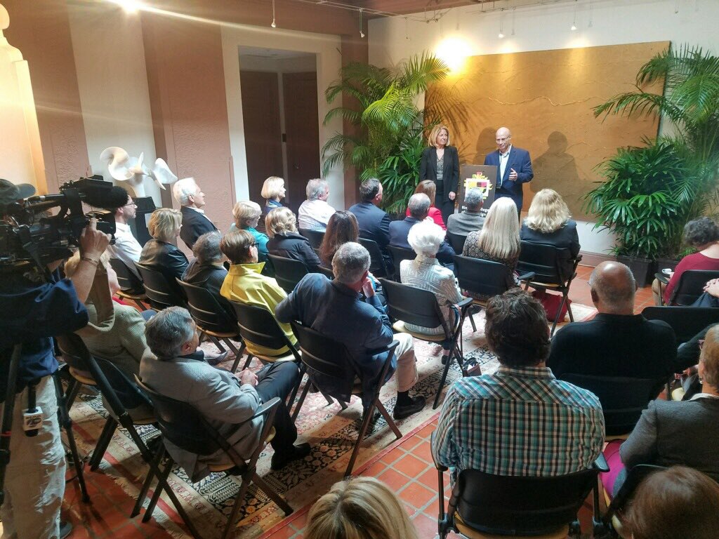 An incredible day for Ringling College! Our largest gift in history... a record-breaking $15M! globenewswire.com/news-release/2…