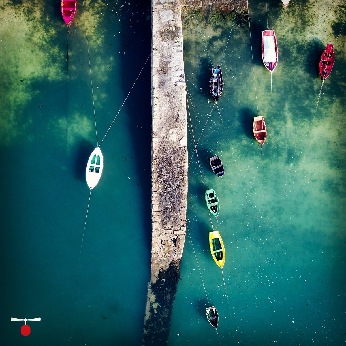 avistadedrones's tweet photo. #drone #drones #dronestagram #dronefly #dronesdaily #dronephotography #dronefoto #photooftheday #picoftheday #fotodeldia #droneair #phantom #phantom4 #dji #djiglobal #instagram #dronephotooftheday #aerialphotography #droneoftheday #instadrone #aerialview #galicia #ogrove https://t.co/zG1V2JWoS4