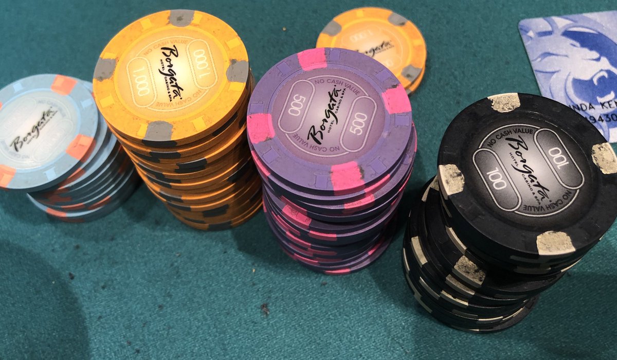 KenneyBaden's tweet photo. Looks like I am 36th in chip count from yesterday's 1A flight. @BorgataPoker @WPT #BWPO2018 #WPT #WPTMainEvent https://t.co/CTX1P57qpF Tx to my co-counsels & clients for understanding this avocation that takes me away from my day job. https://t.co/HnBspR36zo