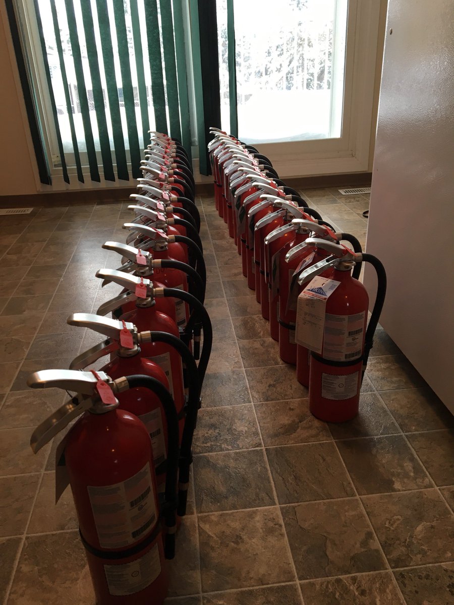 FireAlertYEG's tweet image. Keeping the home safe is just as important as keeping the jobsite safe. Another year of safety for Synergen housing! #FireSafety #FireAlert