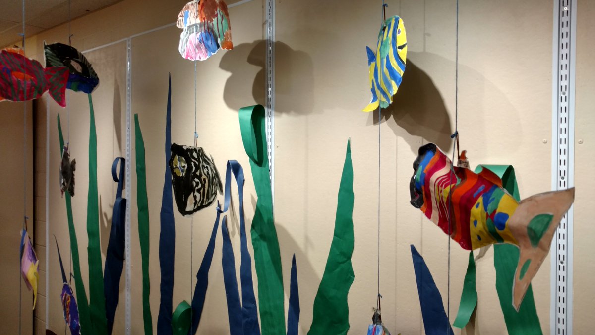 sdgCVCC's tweet photo. The Gallery at Barre Town goes underwater. Proud of Barre Town Middle Elementary Art students and their creative teacher Ms. Anne Leeds. #BTMESpride #ArtRocks https://t.co/UZIGVgCpPD