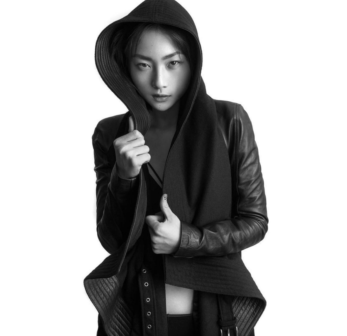 JonnyCotaStudio's tweet image. Hooded Wool Coat season // bit.ly/2DJuP4x #corecollection #skingraftdesigns cc. @yueyaoli