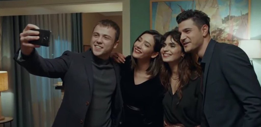 DEMEK Kİ BİRDEN FAZLA ÇEKİLMİŞ HIIIM 😈 Söz TolgaSarıtaş AybükePusat YavBah #BizBitmeyiz