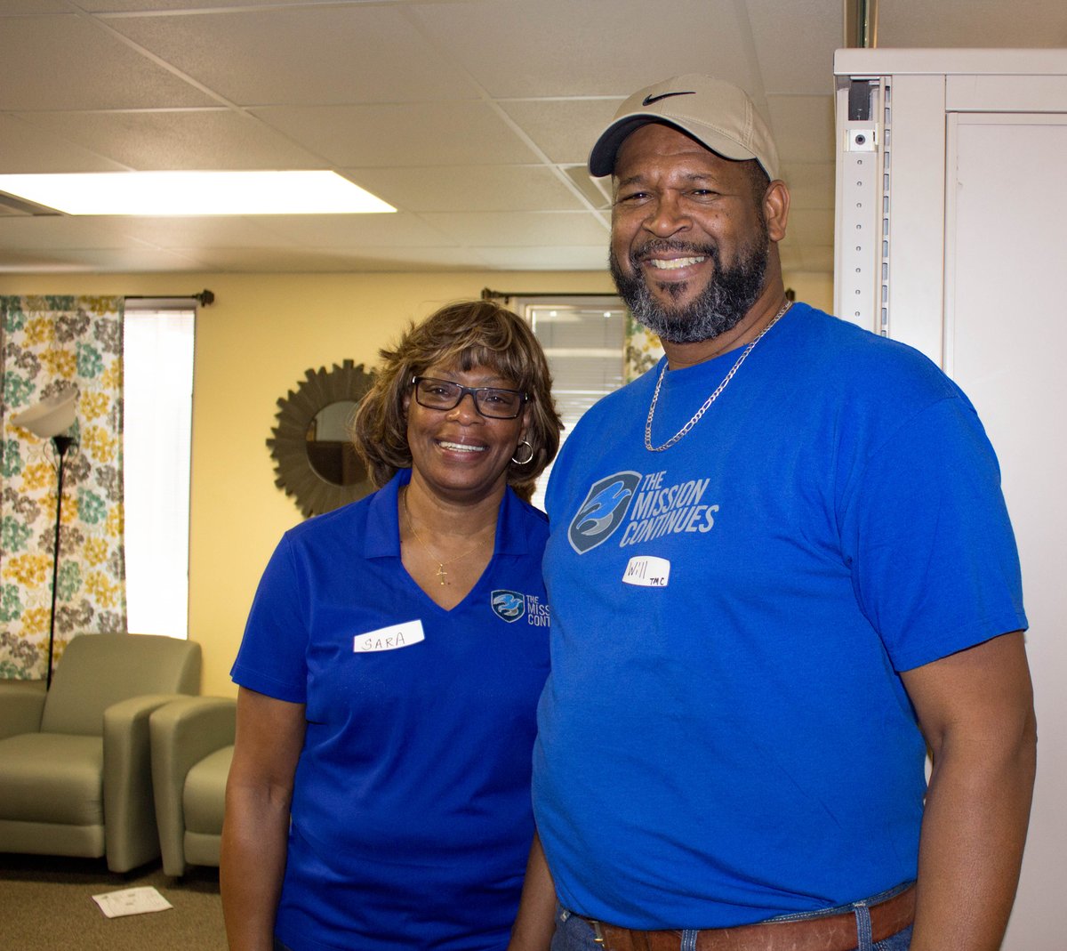 UWHeartMO's tweet photo. Project Homeless Connect organized several agencies to provide basic needs assistance (hot meals, food, clothes, shoes, hair cuts, pet vaccinations, etc.) to over 200 of our communities homeless population. Thank you @missioncontinue ! #LiveUnited #UWHeartMO #BasicNeedsCoalition https://t.co/1GwmJp0iE8