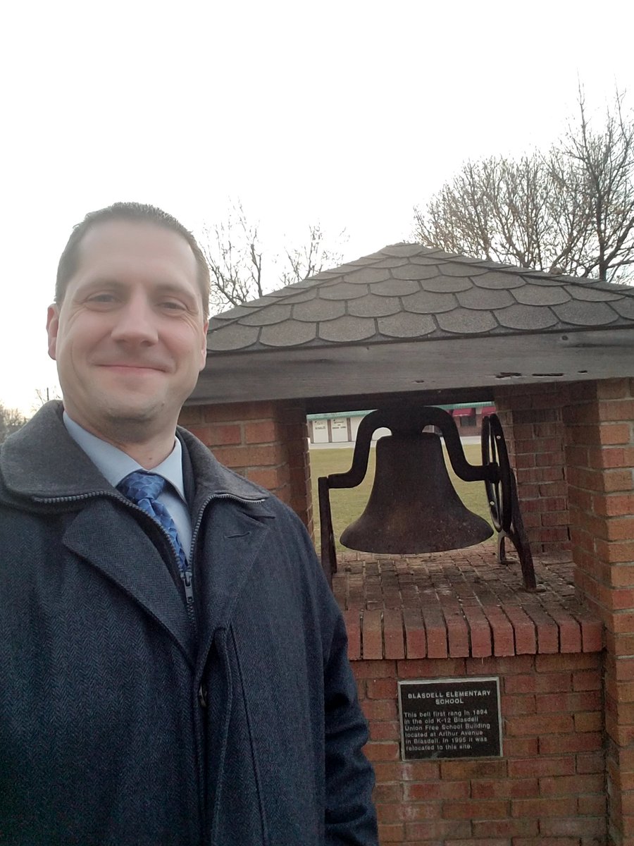 Awesome 1st day at Frontier CSD. Follow my new adventures at <a href="/DrRichardHughes/">Dr. Richard Hughes</a> #FalconPride #growthmindset