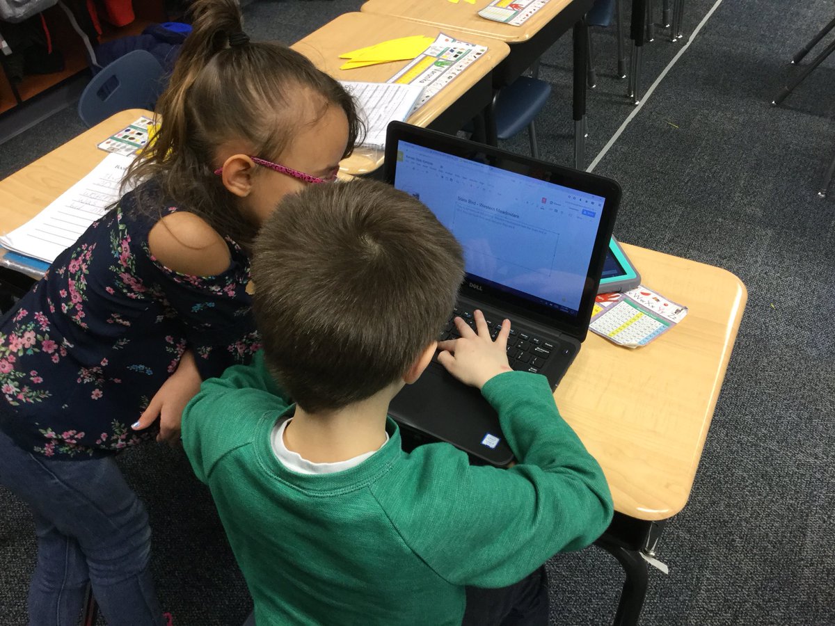 ote_echols's tweet photo. Happy Kansas Day! We collaborated on a google slides presentation to learn about some state symbols. Check it out: https://t.co/bPyZZkFyfv https://t.co/DZBRP8jdMR