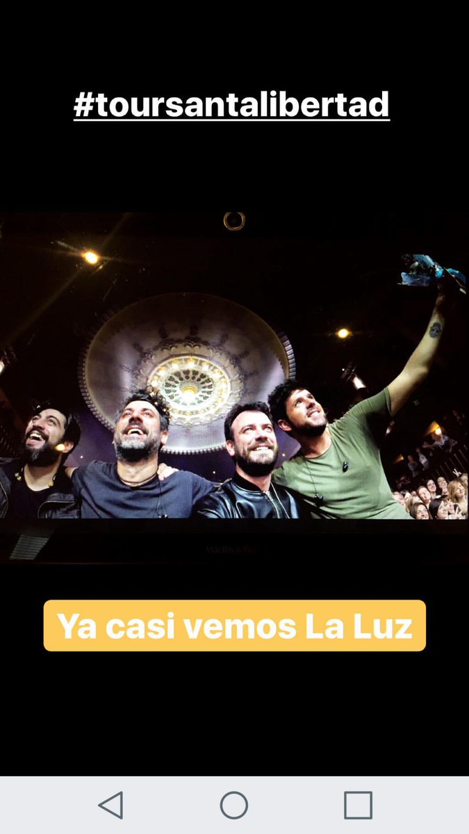 ruthvillalvazo's tweet photo. Quiero, necesito y ocupo las fechas del #TourSantaLibertad de @PabloLopezMusic por Latinoamérica, específicamente en México.
Atentamente: Una #LocaPerdida en busca de la libertad 😇
#PorSuAtenciónGracias https://t.co/If98M0baFG