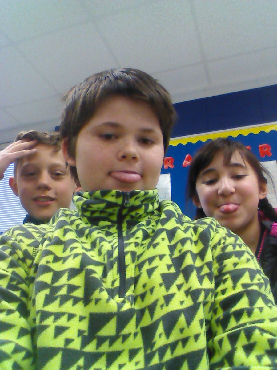 sethcracker's tweet image. My 2 Bff's