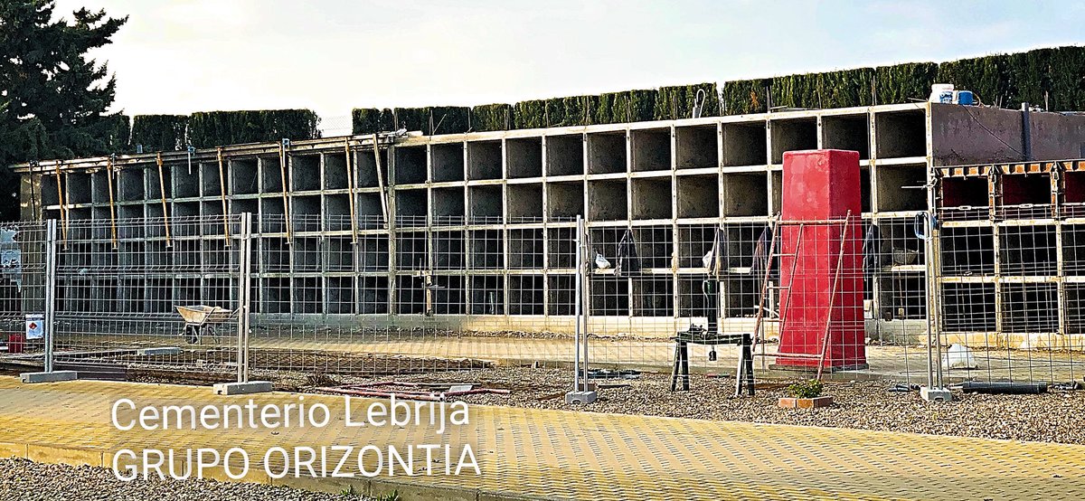 grupoorizontia's tweet photo. Ampliando #cementerio #Lebrija mediante sistema insitu #TombSystem⚰️. Líderes en la construcción de cementerios. #grupoorizontia https://t.co/gWm6T4FY4D