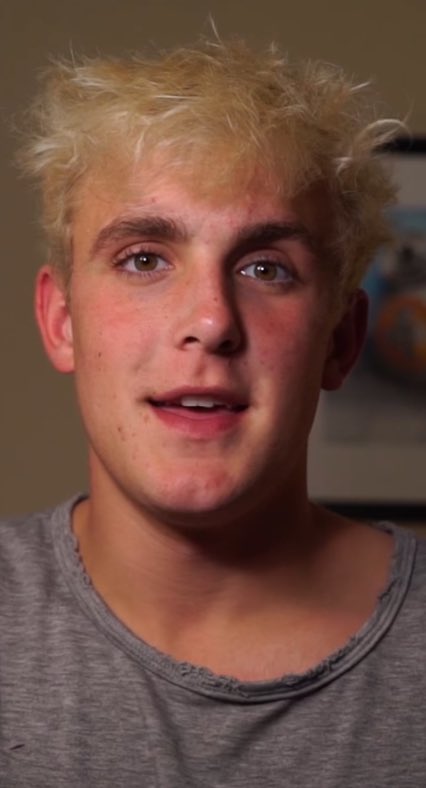 widowrights's tweet photo. Who would you rather have banned off the internet for good!
RT for Logan Paul
Like for Jake Paul https://t.co/pD6A1ziXHK