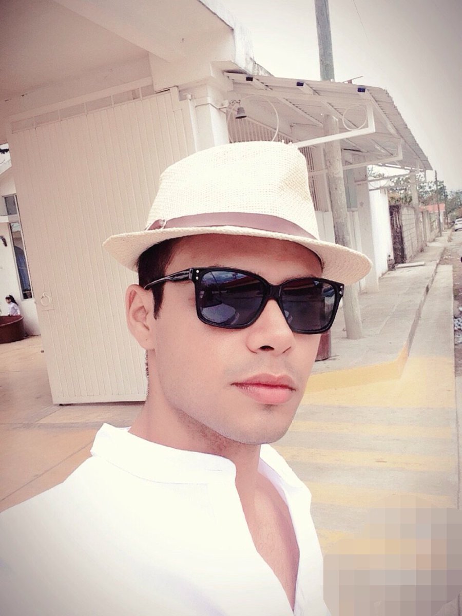 Santana_olvera's tweet photo. Saludos! https://t.co/hqFXGfxYBW