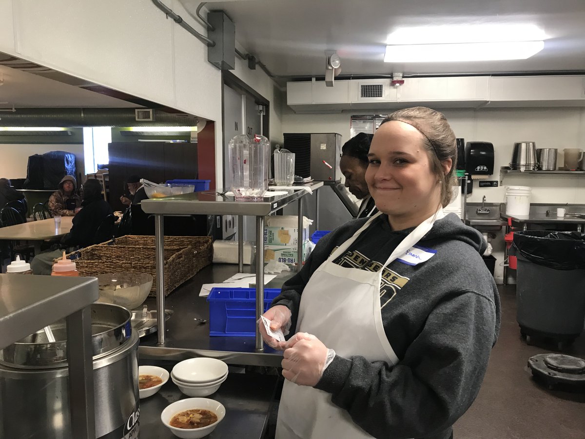 THSjag_910's tweet photo. Community service at Nourish KC! (Formally known as Kansas City Community Kitchen) https://t.co/ChkWO2izXd