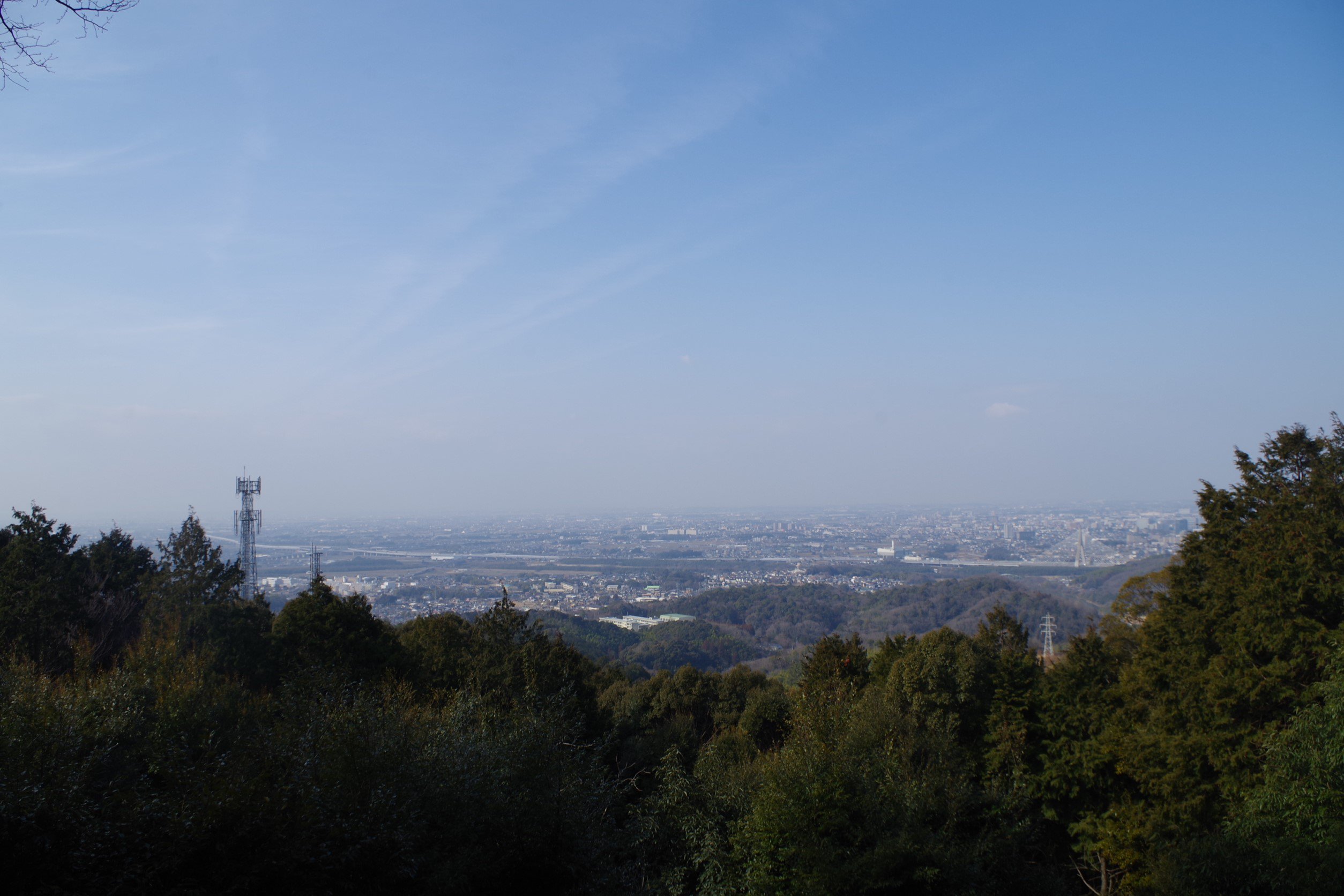お山のフリーペーパーpo 少し前に岡崎市の村積山へ行きましたけど 豊田岡崎 間のみんなが使う248号から少し入ったとこにあってすごく身近で 奥殿陣屋のボタン鍋とか龍渓院とかしだれ桜とかフォレスタヒルズの風呂とか遊ぶところたくさんあるんですよね