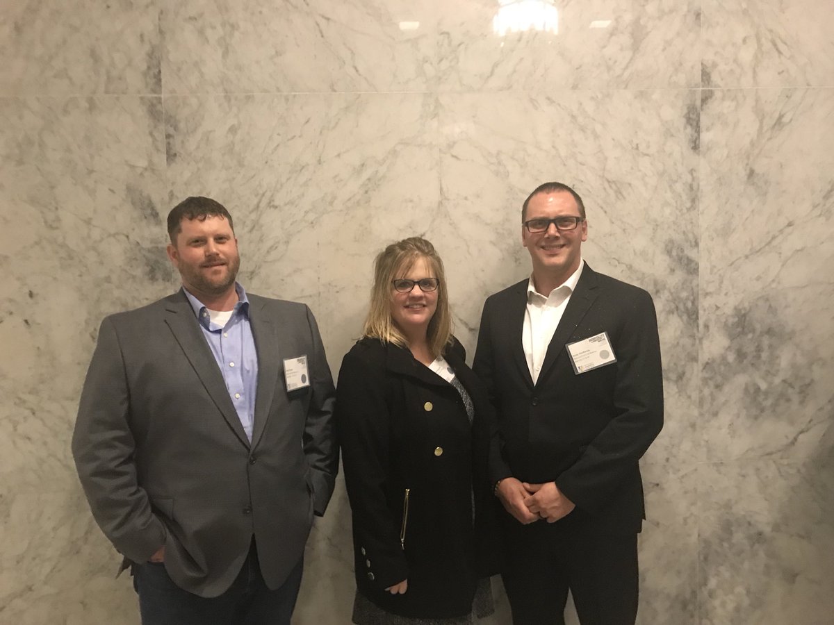 Our DK team out building relationships with legislature at the WA Hospitality Hill Climb 2018. #hillclimb2018 #drinkDKbeer