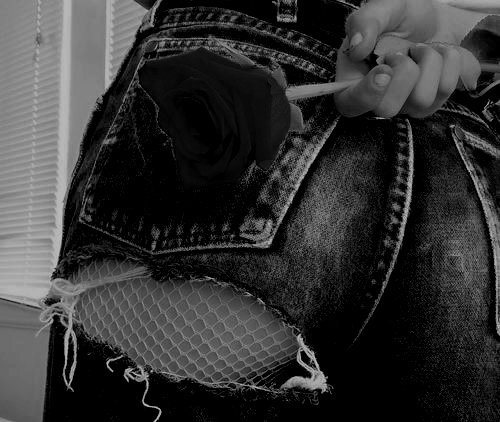 PoE07H's tweet photo. 🔞; Now if we're tɑlking body (殒、: чou got ɑ perfect one, so put it on me。
❪성 » Sweɑr it won't tɑke you long.
❮ 殒 ᥱcstᥲsч ҂ If you love me right we fuck for life. 
       on ɑnd 
             on ɑnd 
                      ᴏᥰ. https://t.co/b1gfIBawhd