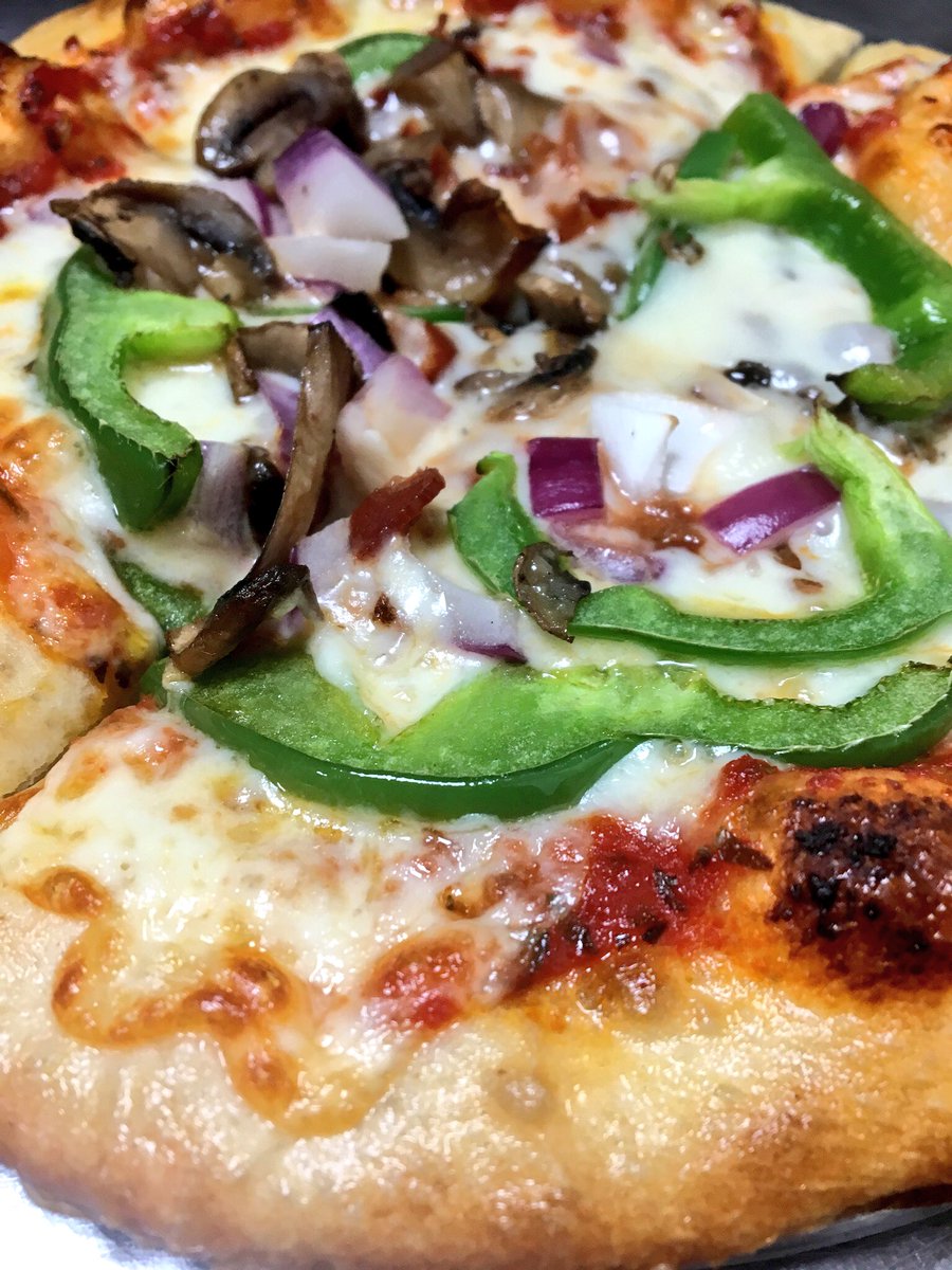 SpecificGravityPizza tweet media