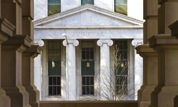 verainstitute's tweet image. Georgia’s vast reforms and prison alternatives have led to a nearly 19% reduction in prison admissions over the last 8 years and cut its incarceration rate of people of color by a historic 30%. bit.ly/2nmeH1Z