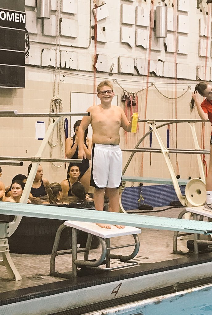 EAMSswimdive's tweet photo. Congrats Garrett on 4th place and Jackson on 8th place #FutureOfDiving @EAswimdive https://t.co/40WNx4YFW5