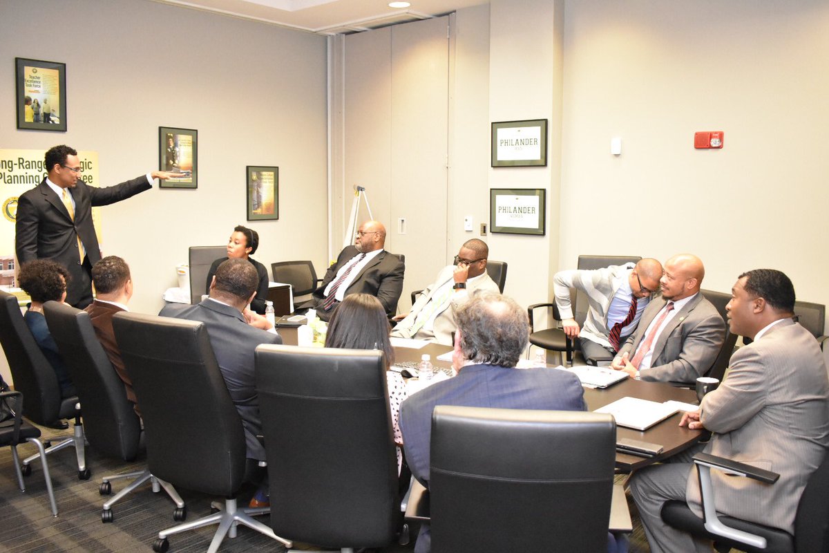 Roderick L. Smothers tweet media