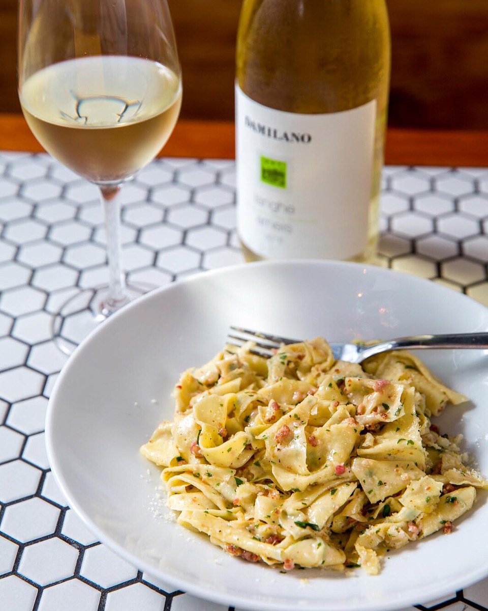 No plans? It’s Pasta &amp; Wine Night at @artusibar ! From 5pm-close score 2 pastas + a bottle of wine for $35.🙌🏼 #Artusi