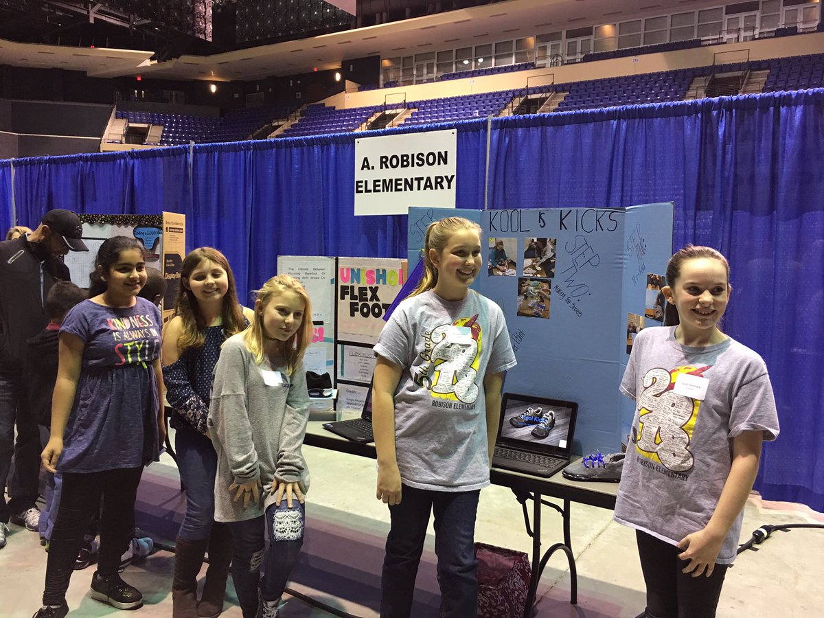 5th grade presentations rock the GT showcase! #robisonspirit #catchthespirit