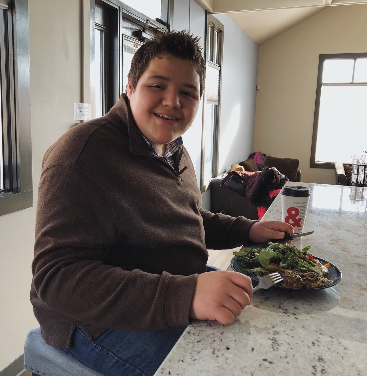 ipourlife's tweet photo. Today we are celebrating Ryan and the healthy choices he is making! He brought this delicious salad to the house the other day and we can’t wait to see what else he cooks up. #localfamily #teachwithyourlife https://t.co/CTChbAOew1