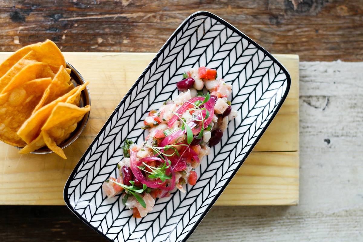 WestCoastFoodca's tweet photo. RT @YVRFitFoodie: 5 local food events that will lift spirits & fill bellies this winter https://t.co/4PcLmFJiJ3 via @georgiastraight #Vancouver #Vancouverfood #Vancouverdining #Vancouvereats #YVRfood #YVRdining #YVReats #Vancouverrestaurants #tacos #beer #BCbeer #westcoastfood https://t.co/jT5i84ffmq