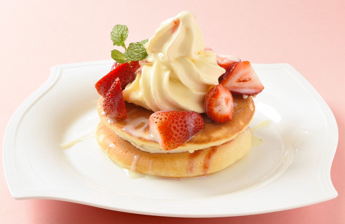 Uzivatel コロンバン公式 Na Twitteru 原宿本店サロン おすすめデザート 苺ミルクパンケーキ 定番のホットケーキに苺をたっぷりのせ 練乳とイチゴソースと濃厚なソフトクリームを組み合わせました T Co Opmrfbfnef コロンバン パンケーキ