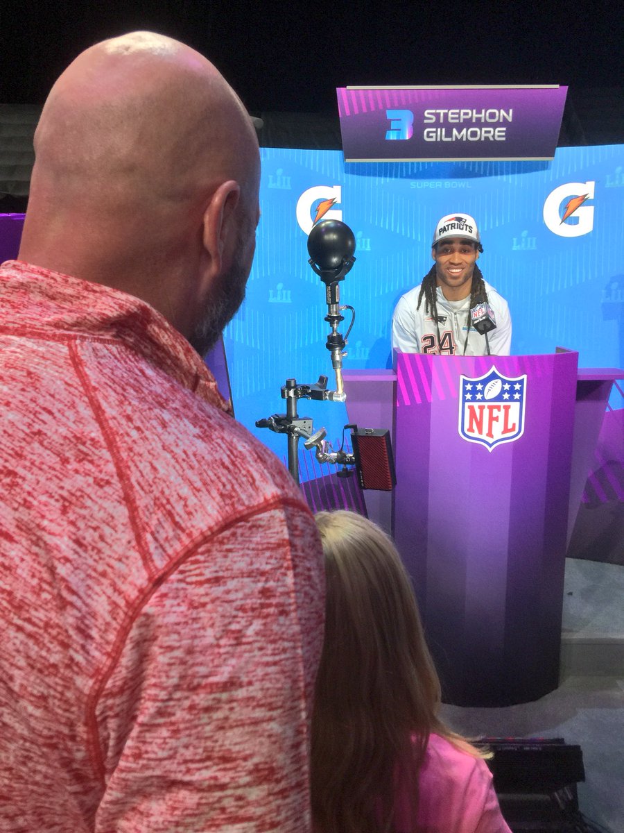 PaniniAmerica's tweet photo. .@DilfersDimes and @PaniniAmerica #PaniniKidReporter Natalie Blank provide double coverage on the @Patriots’ Stephon Gilmore during #SBLII #SBOpeningNight. #WhoDoYouCollect https://t.co/9cQOsxN60a
