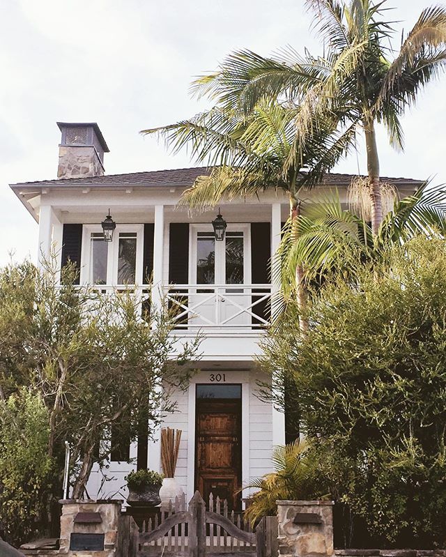 If I had a million dollars...or 5...whatever ✨ #dreamhome #coronadelmar #obsessed ift.tt/2BCVyhx