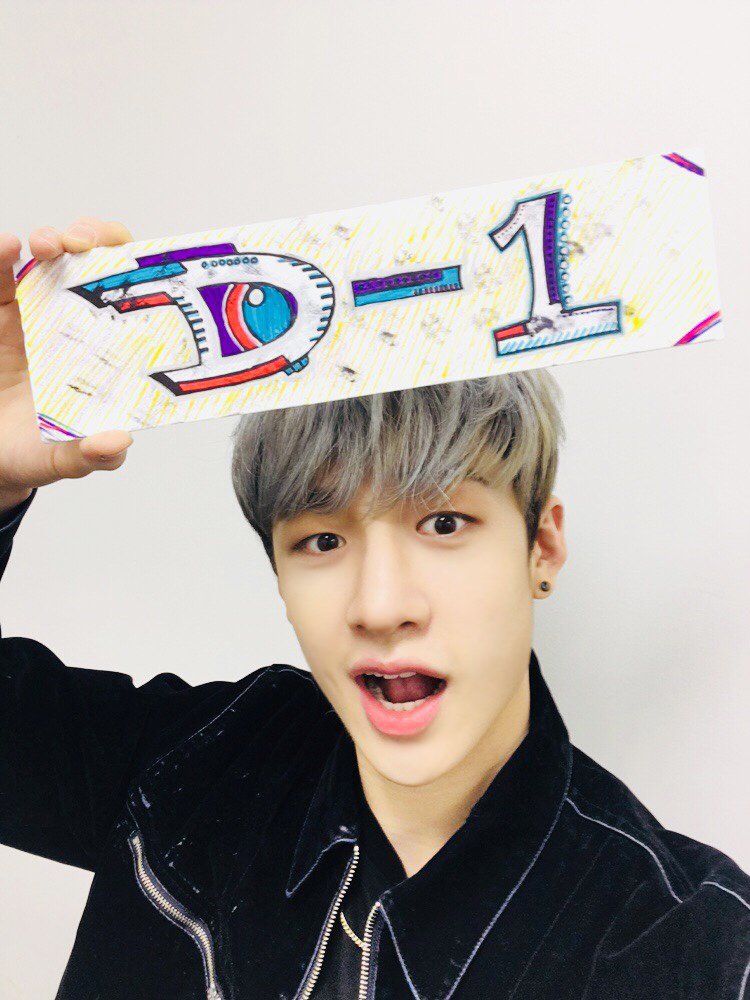 Stray_Kids's tweet photo. Stray Kids(스트레이 키즈)
공식 팬클럽 0기 모집 마감 D-1★

KOREA : https://t.co/Ju3zRQpgHd
GLOBAL : https://t.co/7UfDnbFFFu

#StrayKids #스트레이키즈
#Mixtape #Hellevator #PRE_DEBUT_ALBUM https://t.co/RVjk9R54Q0