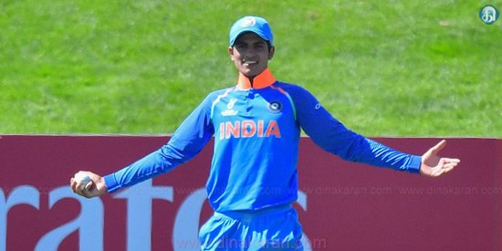 DinakaranNews's tweet photo. #ICCU19WorldCup #ICCU19CWC #INDvPAK #indpak19 ஐசிசி யு-19 உலக கோப்பை: பாகிஸ்தான் அணியை அபாரமாக வீழ்த்தி இறுதிப்போட்டிக்கு முன்னேறியது இந்தியா
https://t.co/uKV87gAqqi https://t.co/fuUaKLgZhI