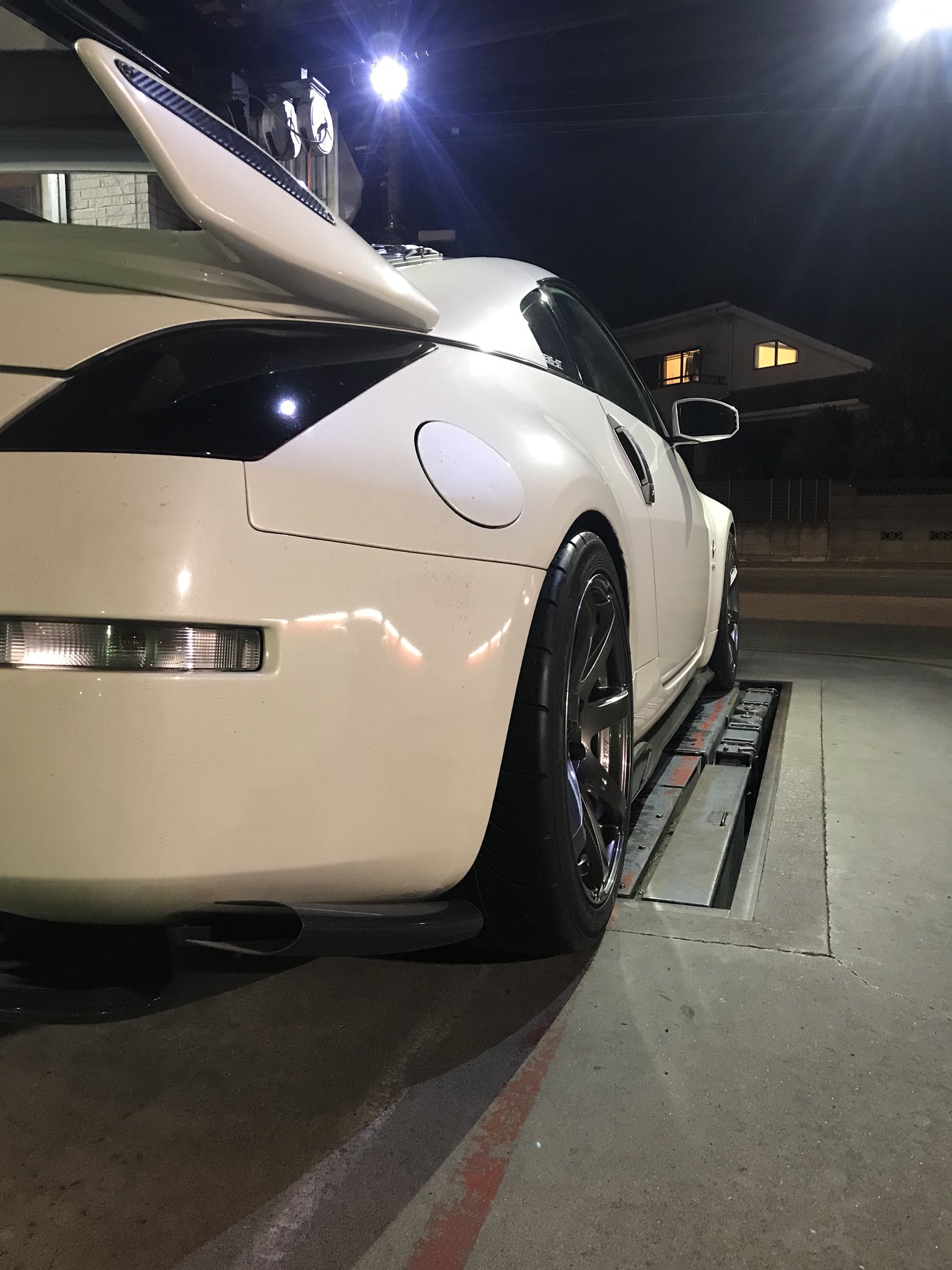 ホイール3本目 日産 フェアレディZ Z33｜USERS GALLERY｜ENKEI WHEELS