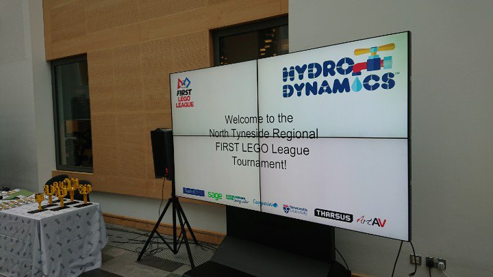 Steveworktweets's tweet photo. Fun day helping with STEM @sageuk #lifeatsage #firstlegoleague https://t.co/GJ3jkgZWof