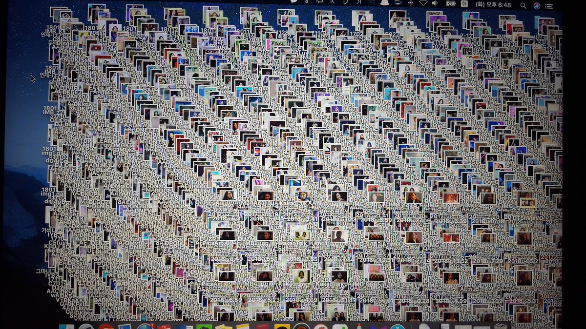 Shawvivor's tweet photo. 이것은....파일정리를 하다가 약 4600장의 사진을 실수로 바탕화면에 이동시키고 만 저의 작품이다....제목은 <폴더를 찾아서>...... https://t.co/GP4uybAY2q