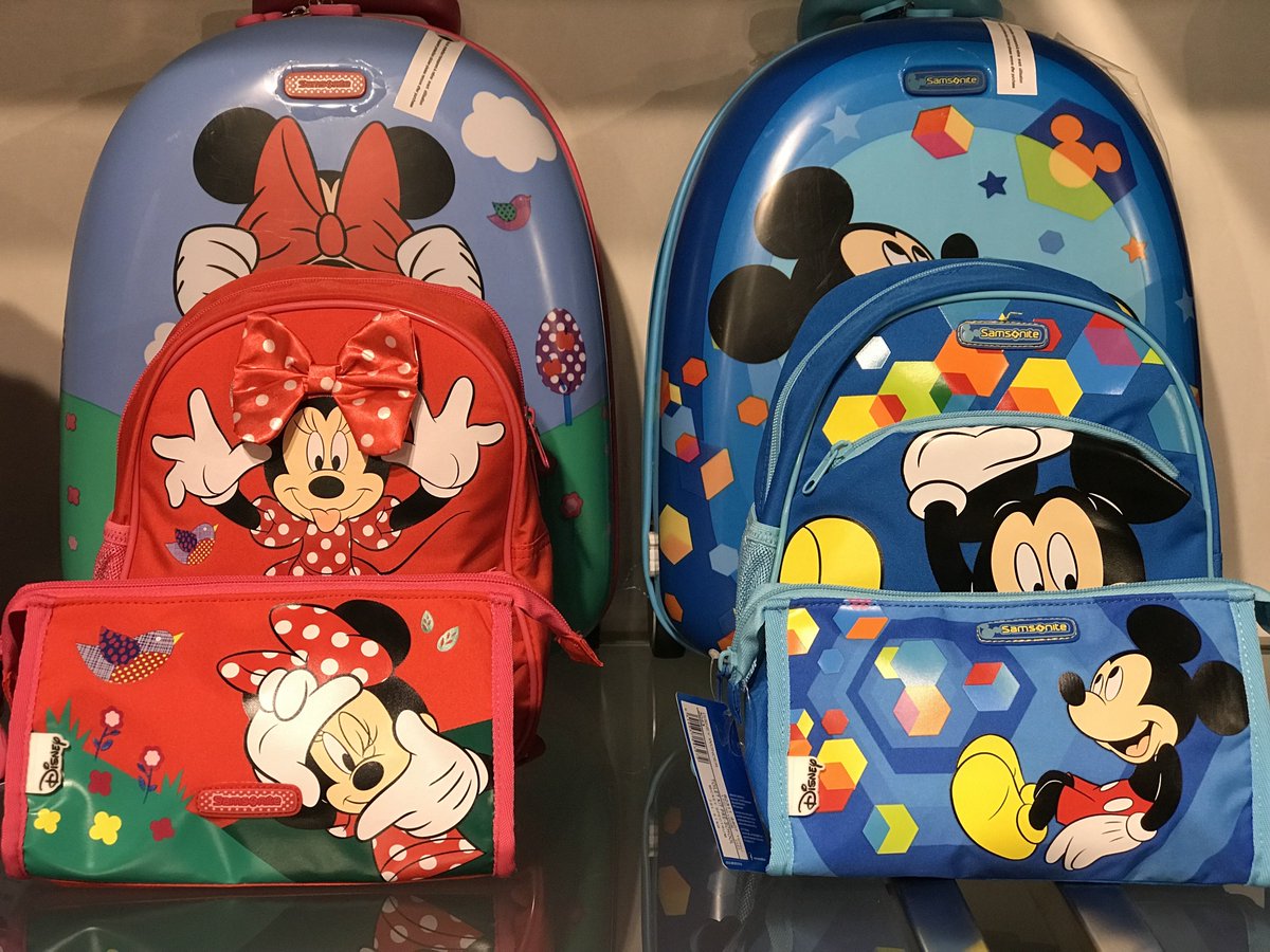 FoxTownOutlet's tweet photo. L'allegria ed il buon umore dei più famosi personaggi Disney #samsonite https://t.co/K5N4Bifiz7