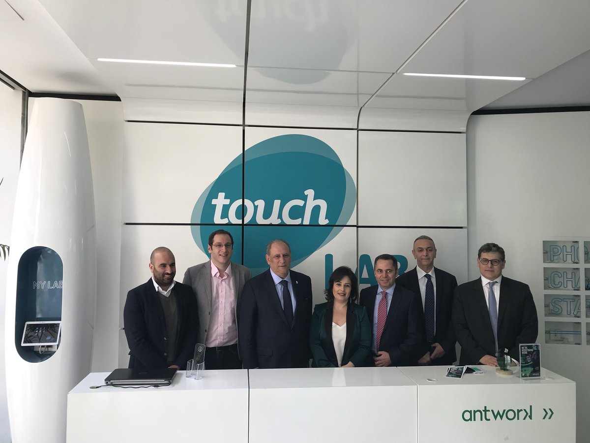 aljarrahjamal's tweet photo. الوزير #الجراح خلال حفل إطلاق 
برنامج تاتش للابتكار   @touchLebanon 
#touchinnovationprogram https://t.co/VT7Yp3U2rp