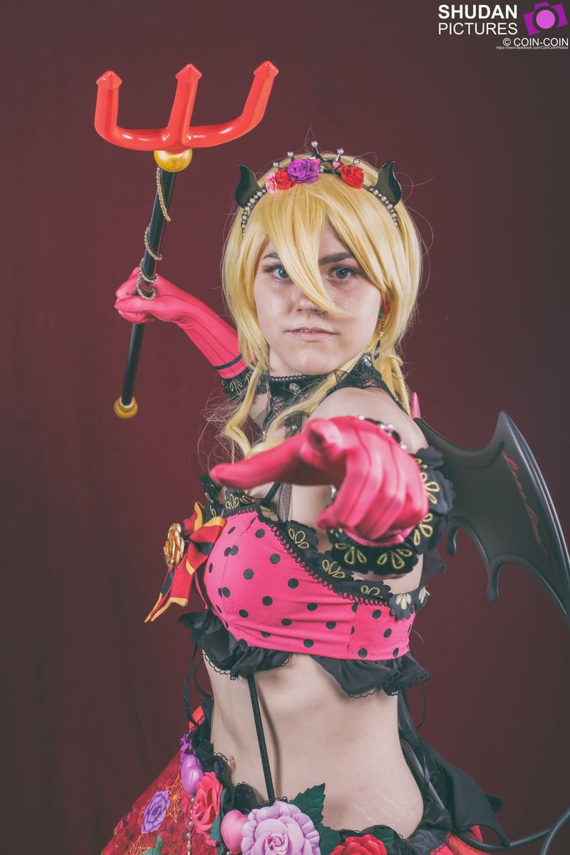 CoinCoinPhotos's tweet photo. #cosplay #japanexpo #lovelive #lovelivedevil  #eli https://t.co/0T4IbER2kZ