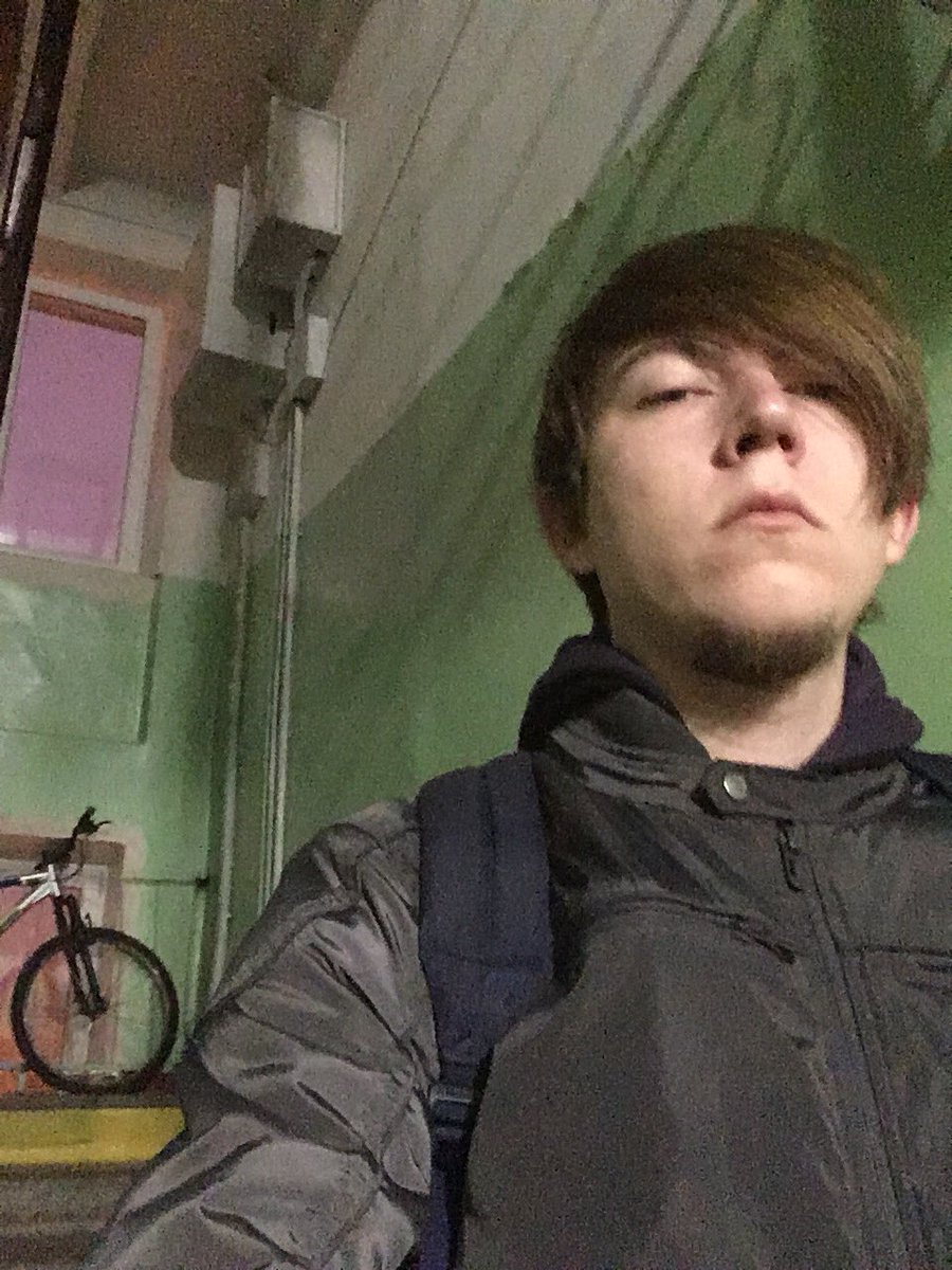 inventor06's tweet photo. Первый рабочий день https://t.co/HKf8v4CQMp