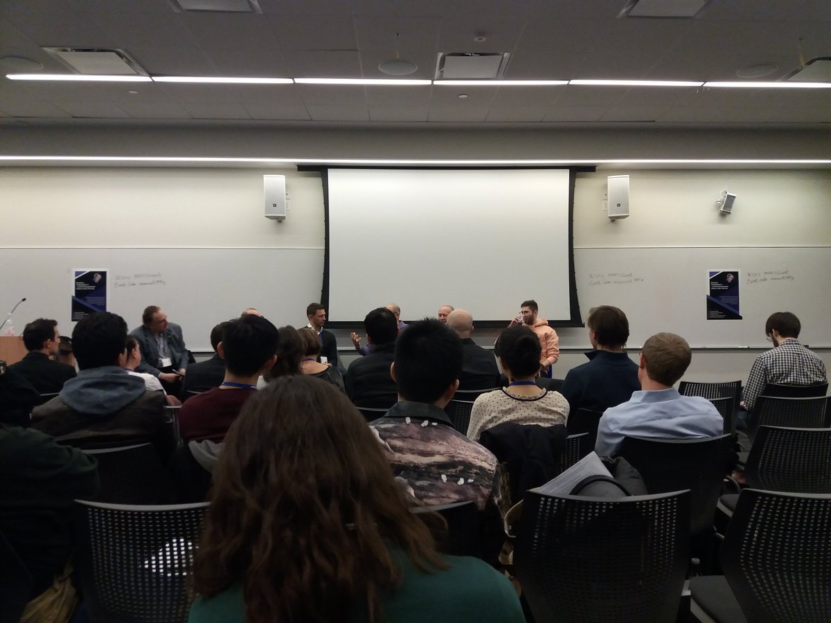 markseaver_kx's tweet image. Great night tonight representing @kxsystems at the #DisruptiveTechnologists meetup! #Kx #BigData #Meetup