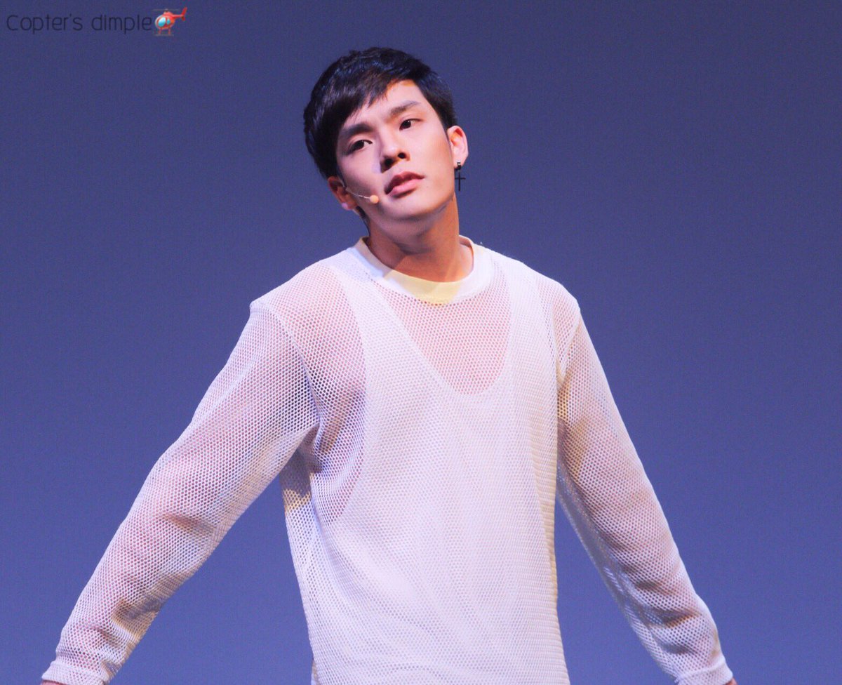 CopterDimple's tweet image. พี่จะน่ารักหรือพี่จะเท่ ไหนบอกสิ
#พี่เตอร์สินกํา 
#1stHBDpartyPterSilKam