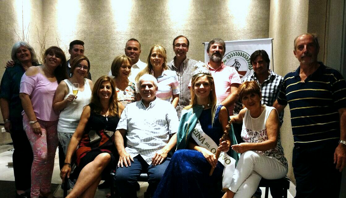 Reunión Consejo de SOMMELIER de ACEITES de OLIVA @SabriFacchin <a href="/danielaguzman8/">Daniela  Guzmán</a> <a href="/EASommeliers/">Escuela Sommeliers</a> <a href="/stella_vannucci/">Stella Vannucci</a>