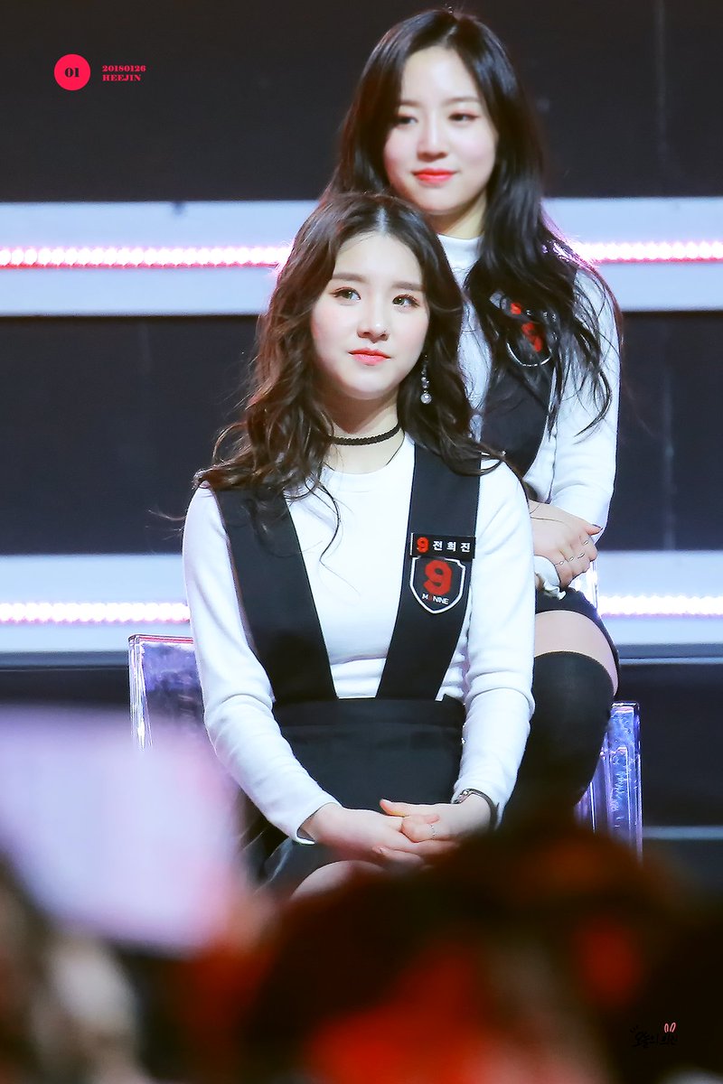 오늘의 희진 tweet media