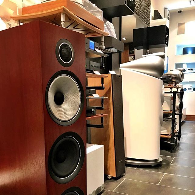 AudioVenue's tweet photo. B&W 704S2 playing in our showroom yesterday. #bowersandwilkins #bandw #bw #bowers #loudspeakers #speakers #newspeakers #b&w #700series #700s2 #projectaudio #704s2 #803d3 #naimaudio #focal #quadraspire #floorstanding #hifi #musicsystem #hifishop #hifilo… https://t.co/T2gzm7lS2I https://t.co/2JQHUn8zX0