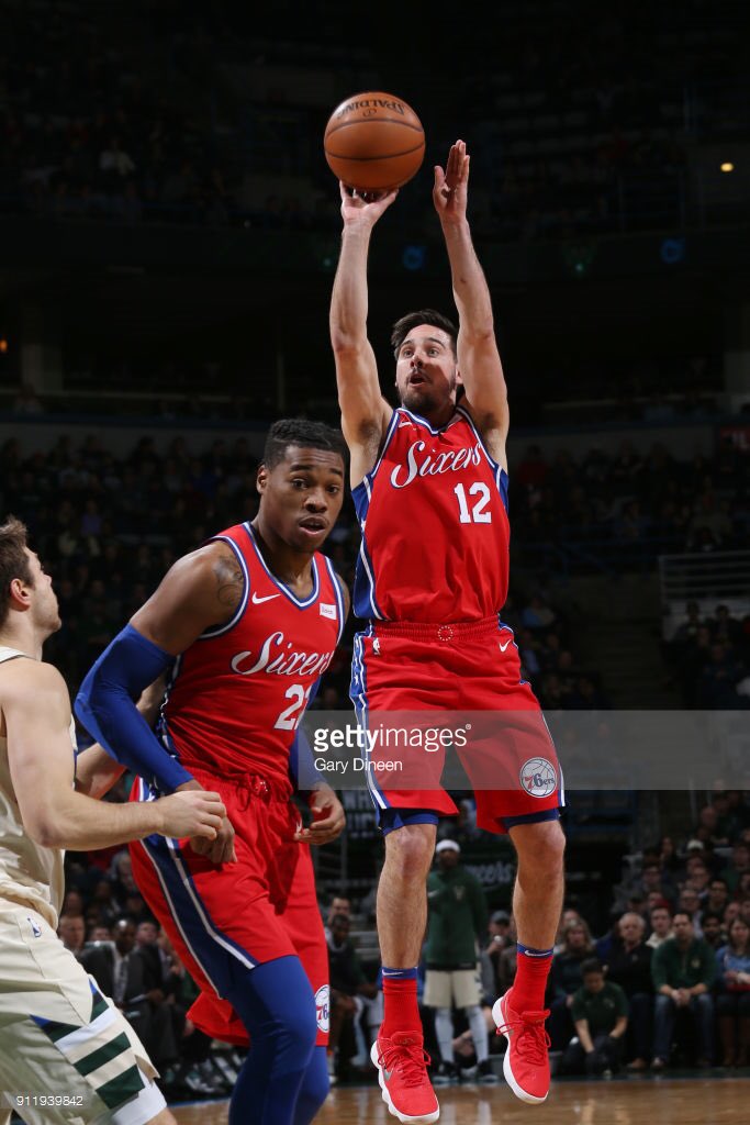 SportzLife1's tweet photo. The Sixers went 2-26 (7.7%) from 3-point range tonight, their worst 3-pt shooting percentage (min. 10 attempts) since March 2014 
#CrazyStatOfTheDay #PHIvsMIL #nba https://t.co/VQ1SaE5EaO