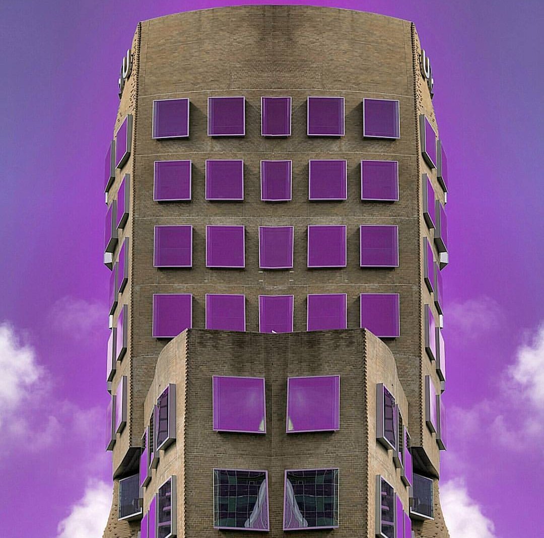 My take on the fascinating #architecture by frankgehry.

#photography #Create